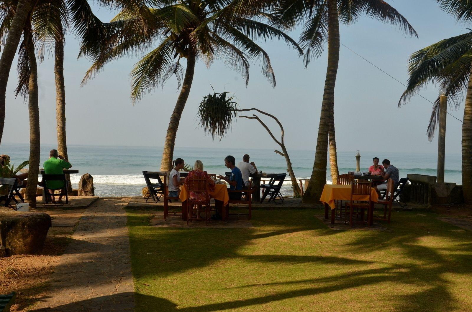 Time N Tide Beach Resort 히카두와 외부 사진